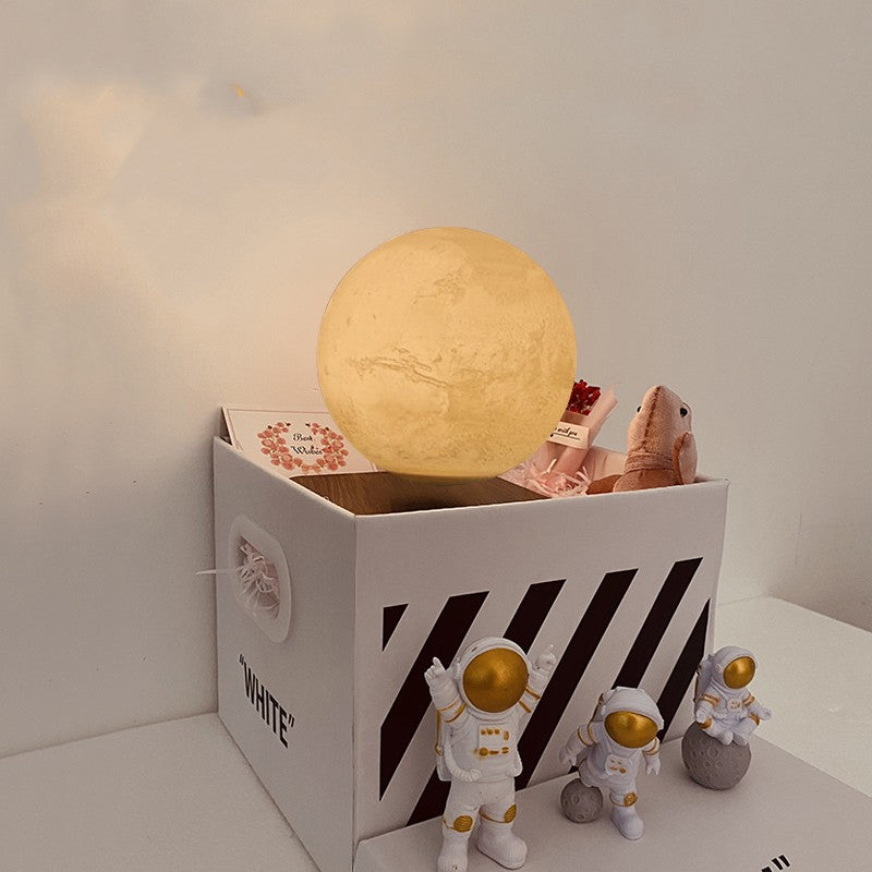 Lámpara Levitante Luna/Tierra con LED – Luz Nocturna Flotante con Control Inteligente y Set Decorativo de Astronautas | Regalo Premium